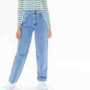 BDG Urban Outfitters Women's  High-Waisted Cowboy Jean in Blue Jeans size 27